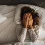 Hay una razón por la que varias personas pueden dormir 4 horas al día sin sufrir problemas de salud
