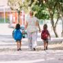 El 60% de los hogares más pobres de España no recibe una beca escolar