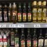 Las 4 marcas de aceite de oliva que se suben al carro de las súper ofertas de Carrefour