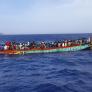 Llega a El Hierro el mayor cayuco desde 1994, cuando se abrió la ruta canaria: casi 300 personas