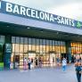 Un descarrilamiento interrumpe la salida de trenes de Barcelona