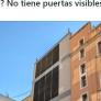 La fachada de este edificio de Valencia crea el desconcierto de muchos, y con razón