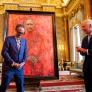 El pintor del retrato de Carlos III sufre un súbito 'tierra, trágame' ante esta pregunta del rey