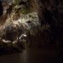 Descubren por casualidad una enorme cueva subterránea en Lugo que descoloca a los expertos