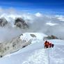 Esta es la montaña más alta del mundo y así fue la épica misión para mediarla