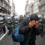 Violentos disturbios ante el Congreso de Argentina, que debate el proyecto estrella de Javier Milei