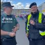 Todo el mundo alucina con esta conversación entre un Guardia Civil y un policía en Alemania