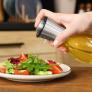 El mejor 'gadget' para reducir el uso de aceite de oliva al cocinar: ahorrarás muchísimo