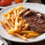 La falsa creencia sobre mezclar carne y patatas en la misma comida