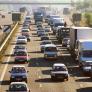 Circula pegado al coche de delante en la autopista y recibe una ejemplar multa de 100.000 euros