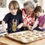 Abuela materna o paterna: la ciencia descubre la preferida de los nietos