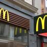 Enseña cómo es el McDonald's más grande del mundo y no tiene nada que ver con lo que hay en España