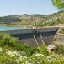 El embalse bajo mínimos en reserva de agua que ha decidido tirar su agua