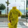 Adiós a la bajona porque llueve todos los días: el pack definitivo para que no te importe más
