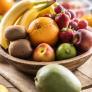 Los expertos dictan sentencia con la fruta que crece por toda España: da más energía que el café si la comes de esta forma