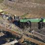 Al menos un muerto y 11 heridos al volcar un autobús en La Gomera