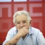 "La política cobra sentido cuando se vive así, desde el corazón": las reacciones al fallecimiento de Mujica