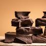 Adiós al chocolate negro: el gigante de este alimento cierra sus puertas y muchos corren para conseguir los últimos suministros