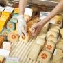 Contra todo pronóstico, los nutricionistas señalan a un queso como el mejor aliado para perder grasa abdominal