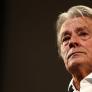 Alain Delon maltrataba a su mujer y a sus hijos, según el testimonio de estos últimos