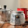 El desconocido truco italiano que puede salvar el sabor de tu café y la vida de tu cafetera