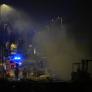 Piden a los vecinos de Torrent encerrarse en casa por el humo tóxico de un incendio en una nave destruida por la dana