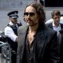El actor Russell Brand se declara "no culpable" de cinco delitos de violencia sexual