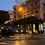 Va por una calle de Sevilla y alucina con la máquina expendedora que se encuentra: pocas veces se ve