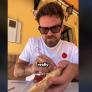 Un británico pide en un bar el desayuno más típico de Andalucía: lo que ve de los españoles de al lado le deja a cuadros