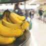Un experto explica por qué es más caro el plátano que la banana y cuál es su diferencia nutricional