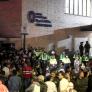 El estado de salud del precandidato presidencial colombiano Uribe es de "máxima gravedad" y su pronóstico es "reservado", según la clínica