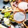 Los hogares españoles bajan el consumo del aperitivo más típico en las mesas que ha incrementado su precio