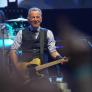 Bruce Springsteen aterriza en Donosti, tira de euskera en su concierto y no duda en arremeter contra Trump