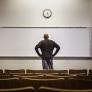Un profesor de universidad termina el curso y aprovecha para contar lo que ha visto: no es el único que piensa así