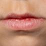 La infravalorada señal que viene de los labios e indica que debes beber agua inmediatamente