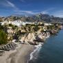 En las playas de esta localidad de la Costa del Sol colocan "'solmáforos' ante los riesgos de la radiación ultravioleta
