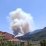 Confinan 4 poblaciones de Tarragona por un incendio que afecta a 40 hectáreas