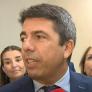 La cara de Mazón cuando le preguntan por Camps dice mucho más que su respuesta
