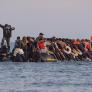 Pateras en el canal de la Mancha: la peligrosa ruta que quieren eliminar Rerino Unido y Francia