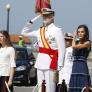 Letizia estrena un vestido 'boho' perfecto para el verano para arropar a Leonor