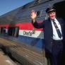 Procesan a un revisor del tren por decir "hola" a los pasajeros: "¡Es hora de cambiar esta ley!"