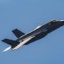 El Gobierno no comprará los cazas F-35 de EEUU, en un contexto de choque por el PIB en Defensa