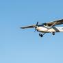Mueren dos personas al estrellarse una avioneta en Requena (Valencia)
