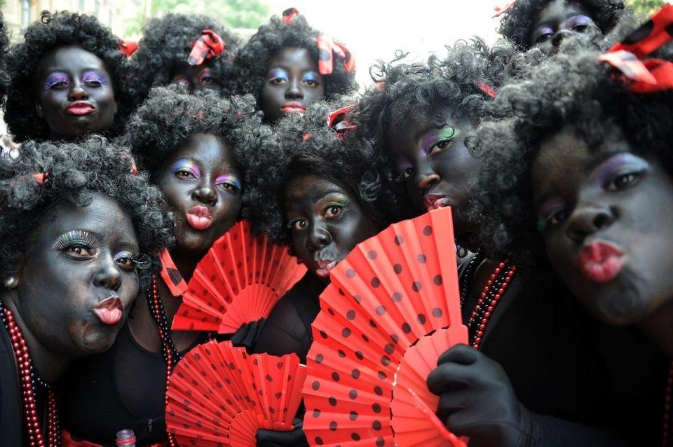 Disfraces de políticos detenidos en Lava Jato triunfan en Carnaval de Brasil  - 17.02.2017, Sputnik Mundo