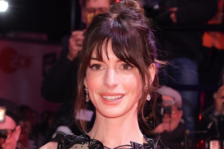 Anne Hathaway, en el estreno de 'She came to me' en la Berlinale.