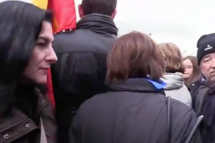 Dolores Delgado, ministra de Justicia en funciones, se marcha tras una alusión a los "presos políticos" catalanes.