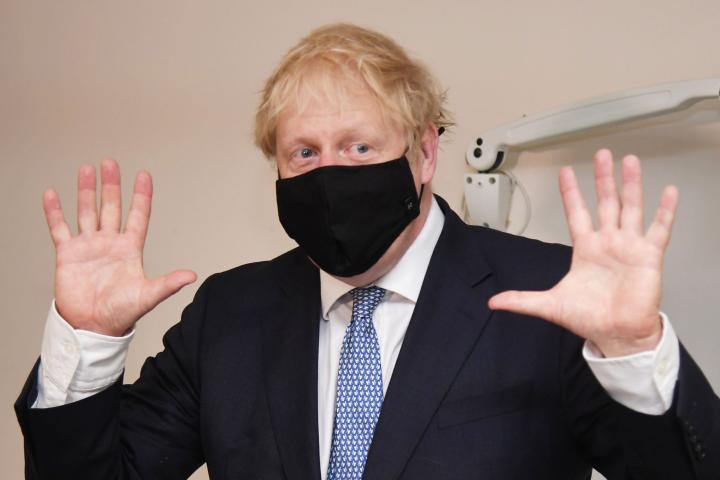 LONDON, ENGLAND - JULY 24:  (Alternate crop of #1227758502) Prime minister Boris Johnson wears a face mask as he visits Tollgate Medical Centre in Beckton on July 24, 2020 in London, England. (Photo by Jeremy Selwyn - WPA Pool/Getty Images)