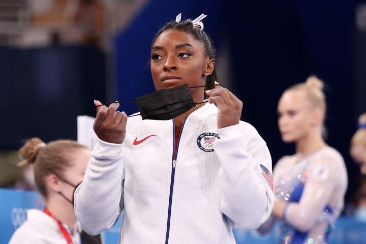 La gimnasta estadounidense Simone Biles, durante los Juegos Olímpicos de Tokio 2020