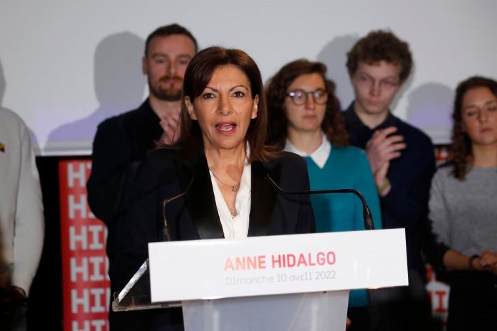 Hidalgo valora los resultados de los socialistas franceses