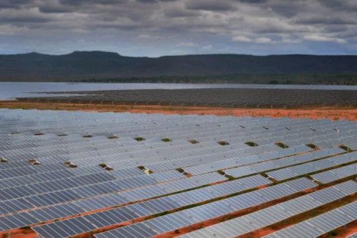 Pirapora, Brasil, la mayor planta de energía fotovoltaica de Latinoamérica